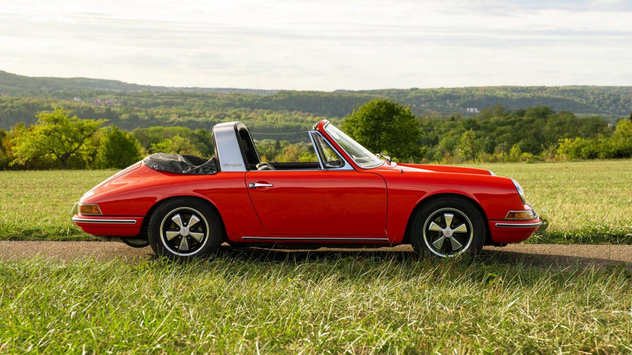 1968 Porsche 911 L "Soft-Window" Targa