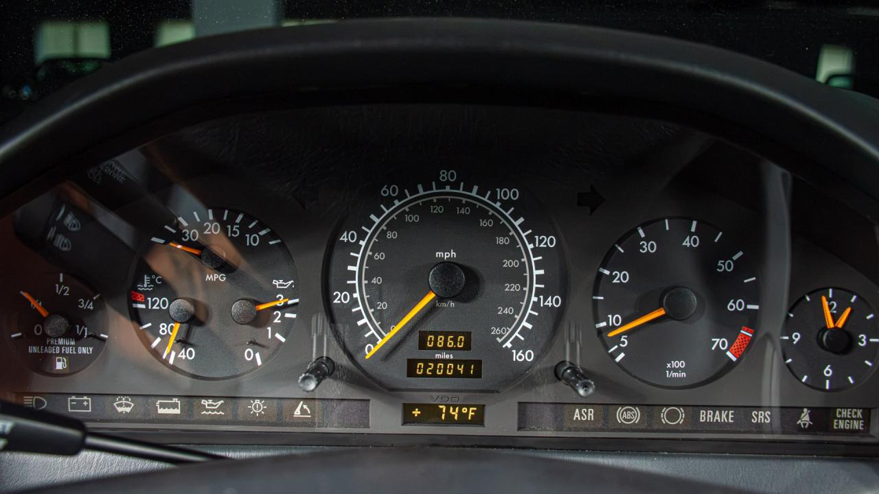 1997 Mercedes - Benz SL 320
