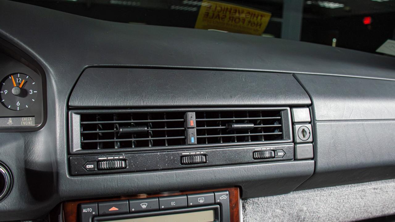 1997 Mercedes - Benz SL 320