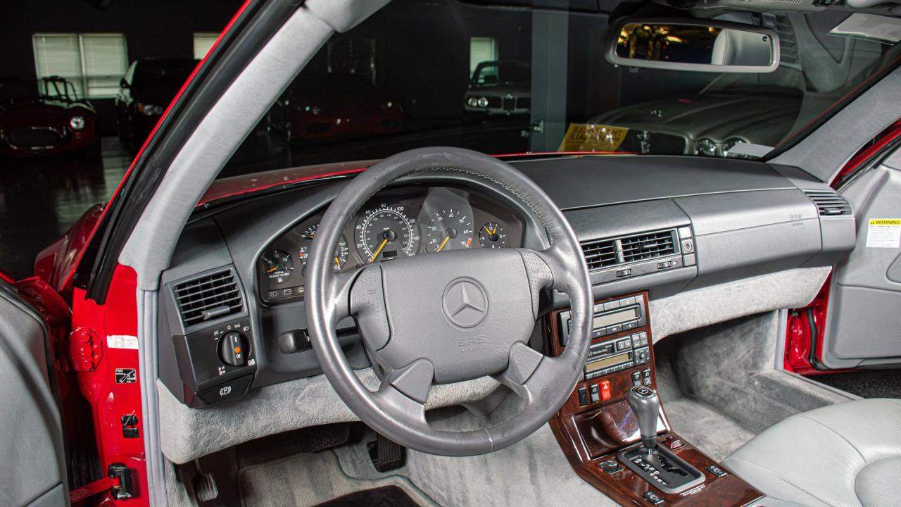 1997 Mercedes - Benz SL 320