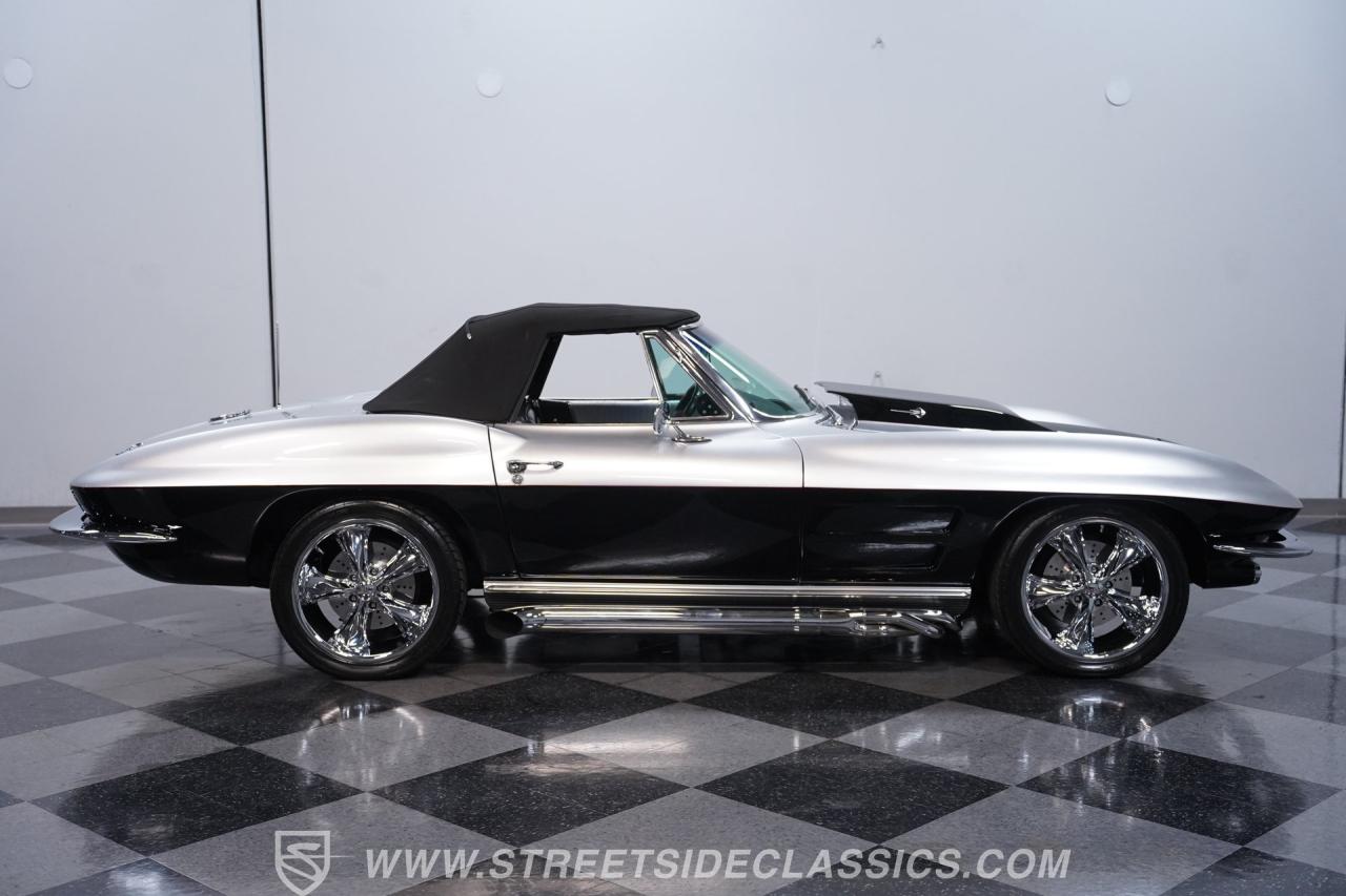 1963 Chevrolet Corvette Convertible