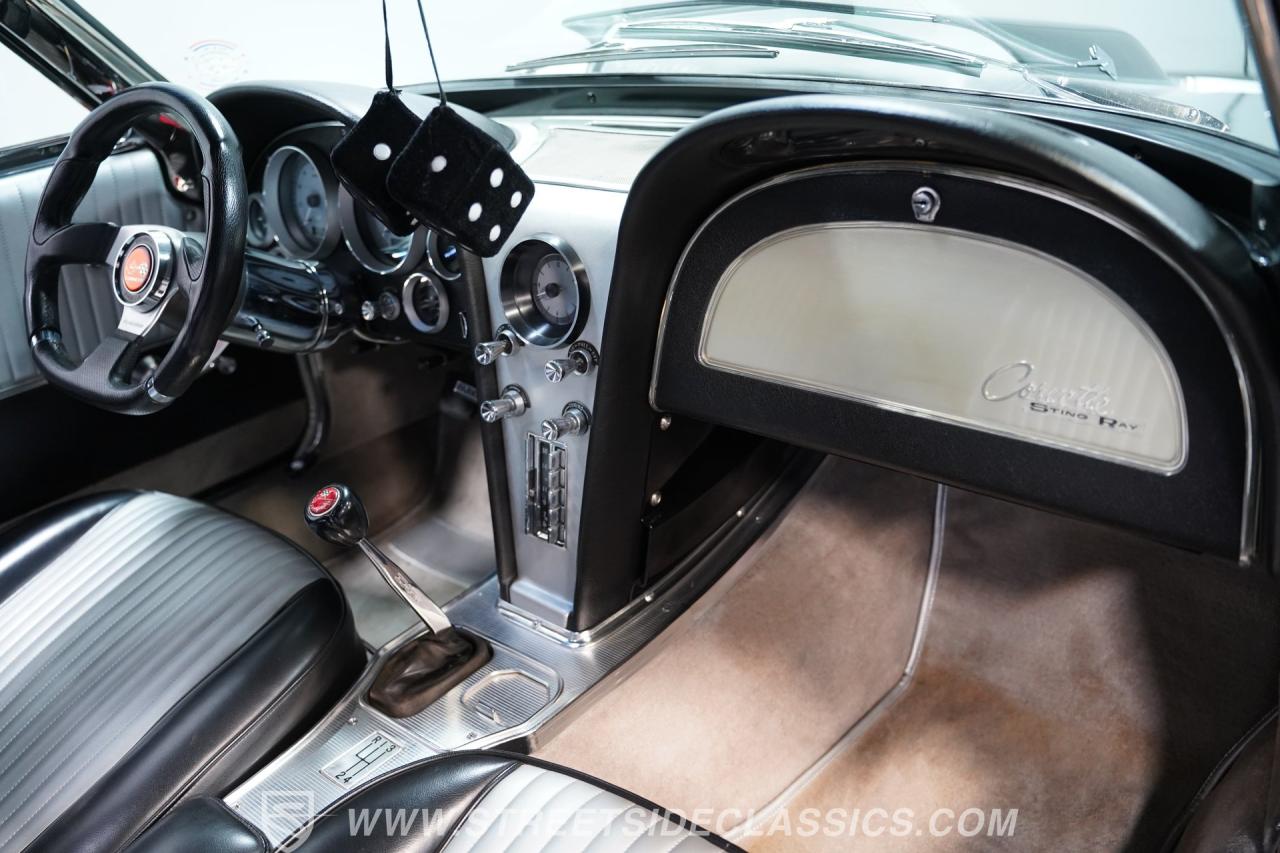 1963 Chevrolet Corvette Convertible