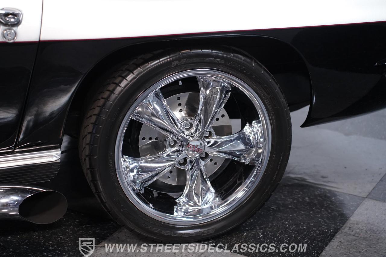 1963 Chevrolet Corvette Convertible