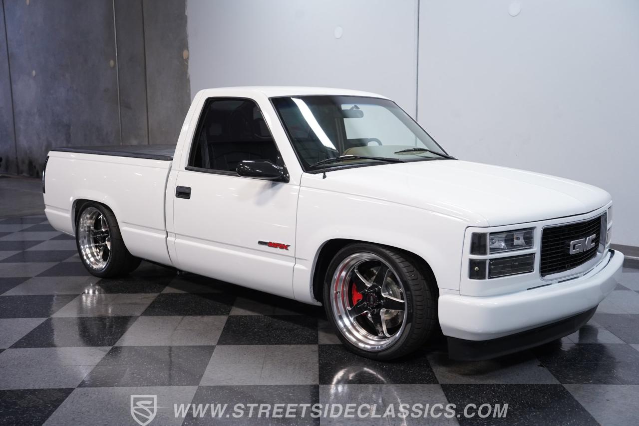 1996 GMC Sierra 1500 Restomod