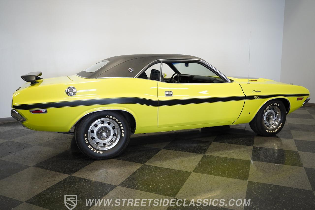 1970 Dodge Challenger RT/SE 440 SIX PACK