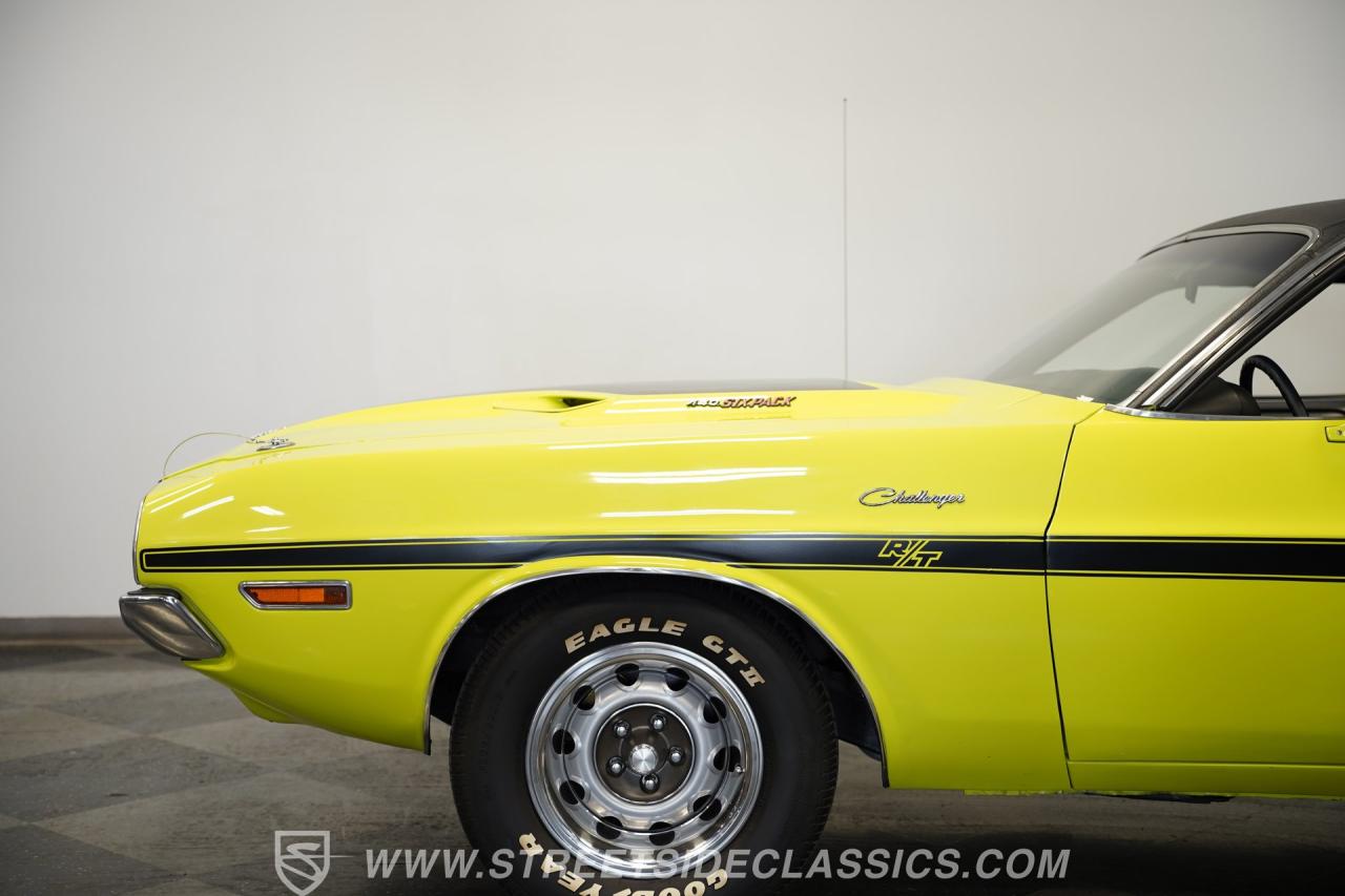 1970 Dodge Challenger RT/SE 440 SIX PACK