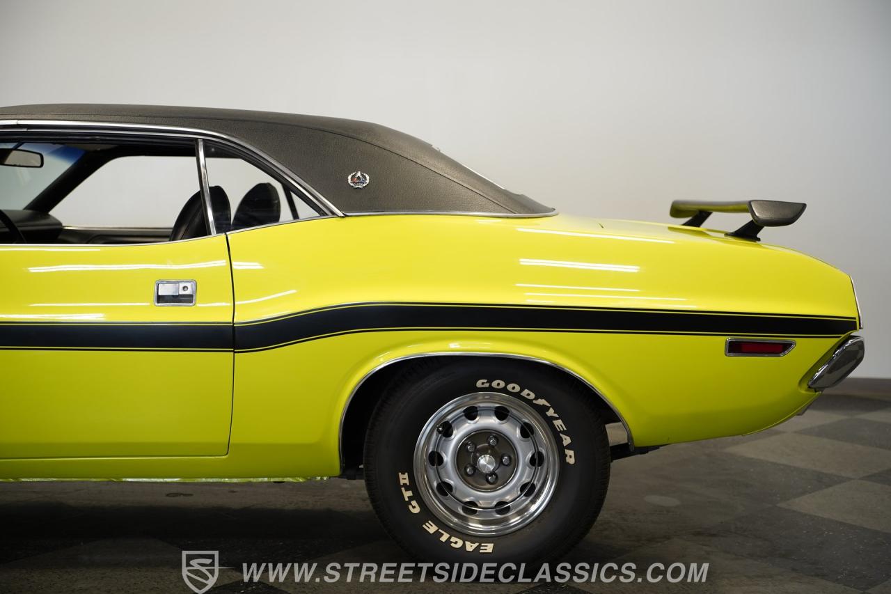 1970 Dodge Challenger RT/SE 440 SIX PACK