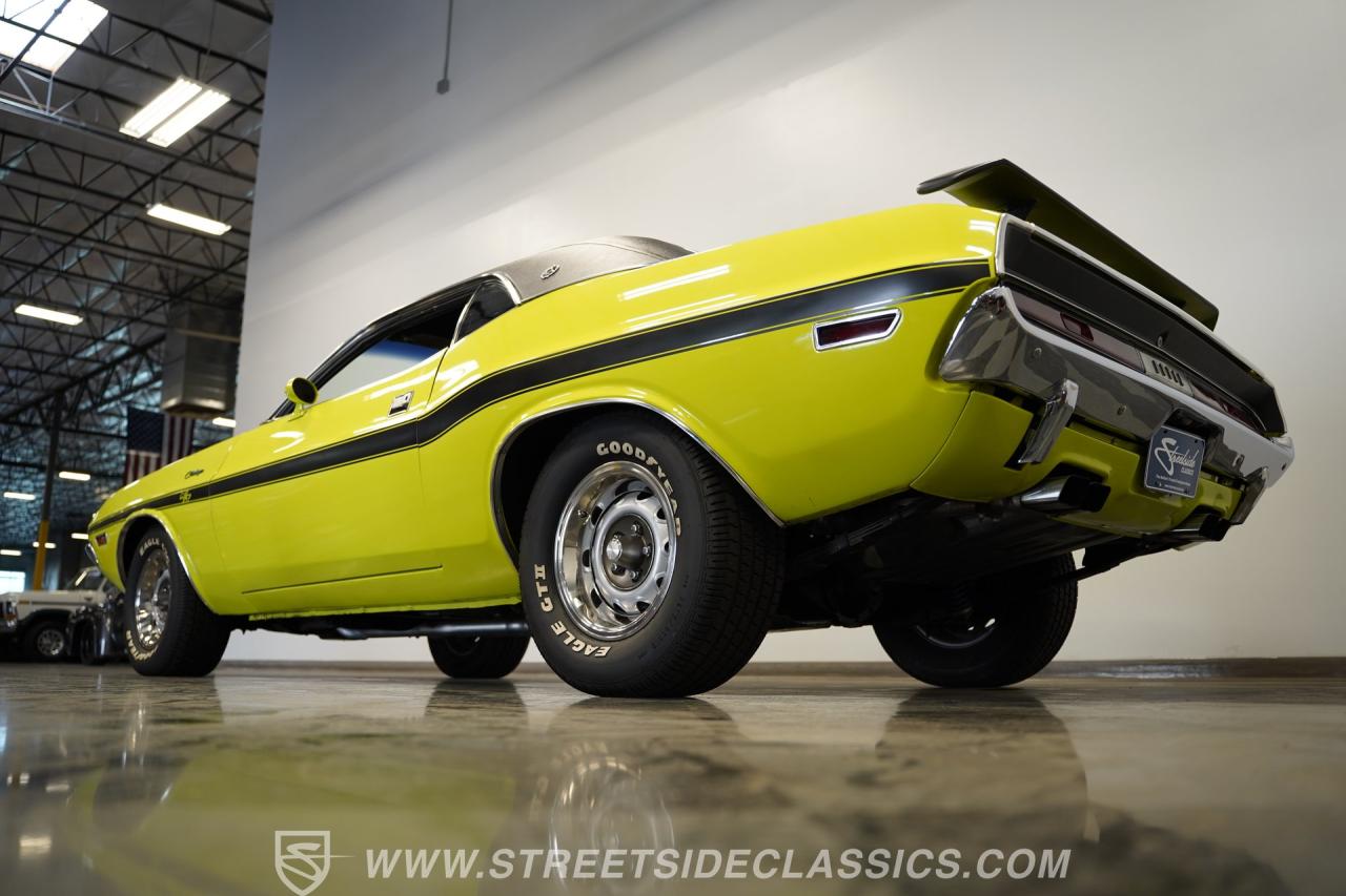 1970 Dodge Challenger RT/SE 440 SIX PACK
