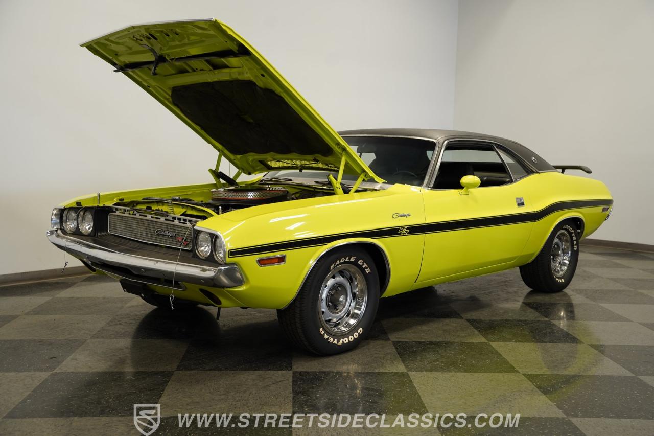 1970 Dodge Challenger RT/SE 440 SIX PACK