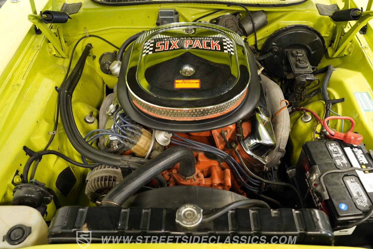 1970 Dodge Challenger RT/SE 440 SIX PACK