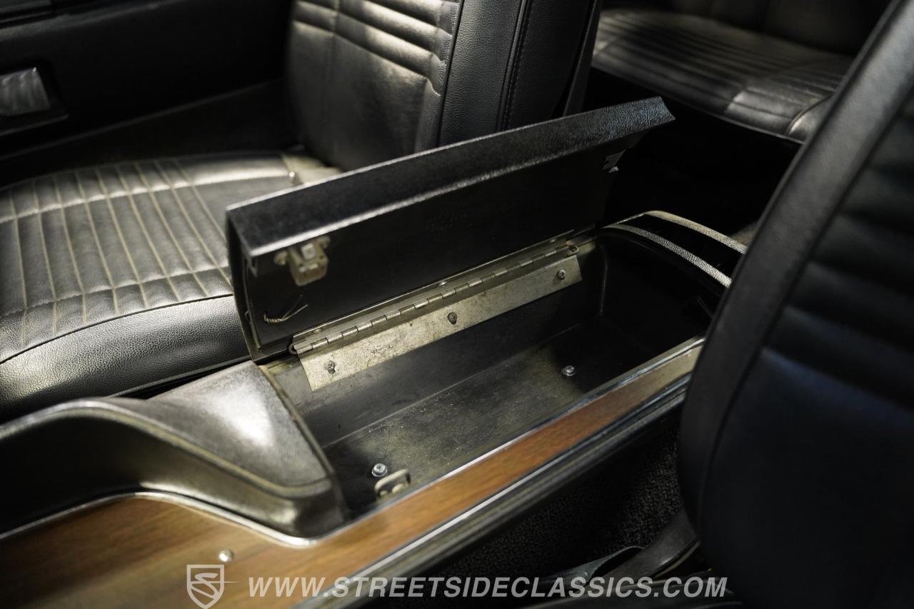 1970 Dodge Challenger RT/SE 440 SIX PACK