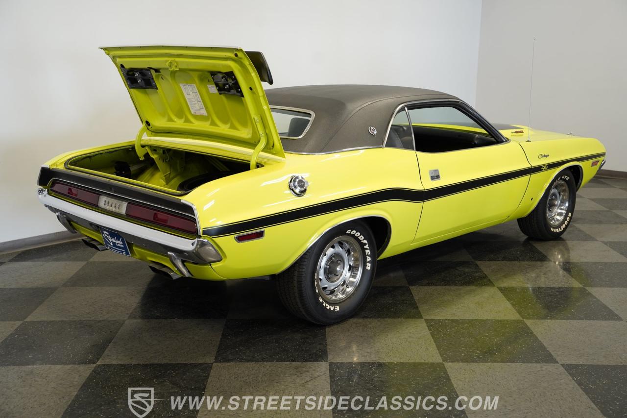 1970 Dodge Challenger RT/SE 440 SIX PACK