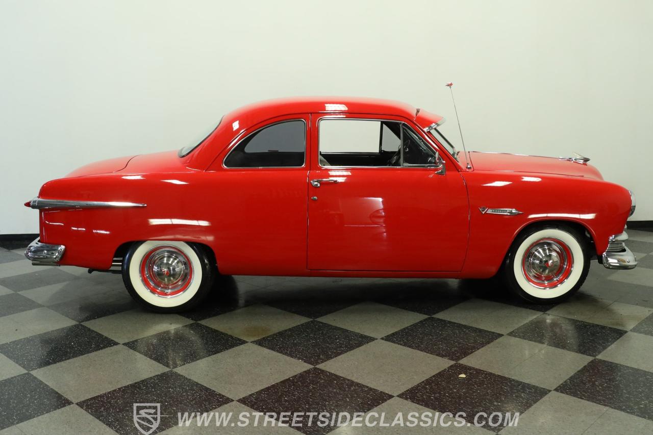 1951 Ford Deluxe Coupe