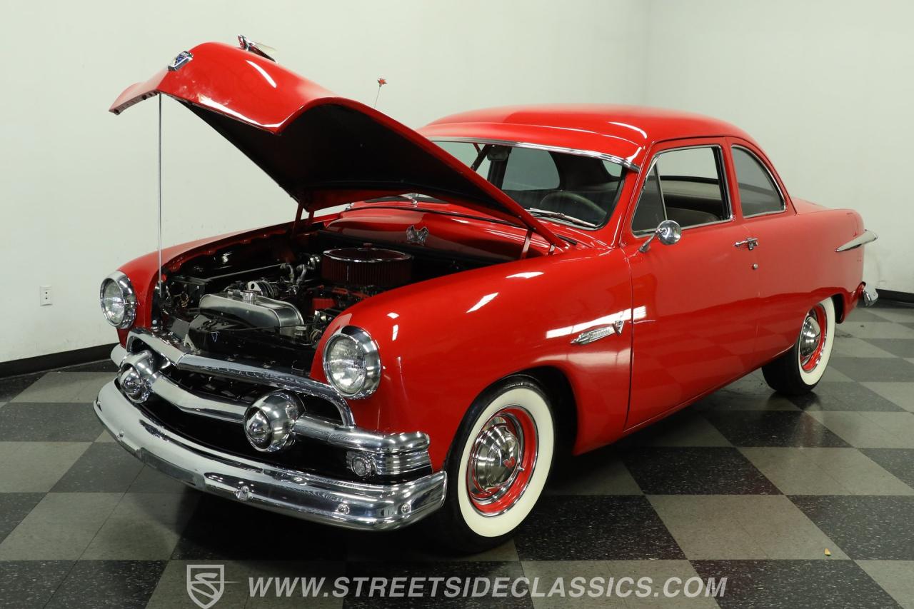 1951 Ford Deluxe Coupe