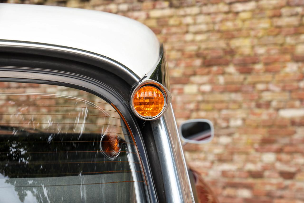 1971 Citro&euml;n Citro&euml;n DS21 Berline Automatique &ldquo;Rouge Cornaline&rdquo;