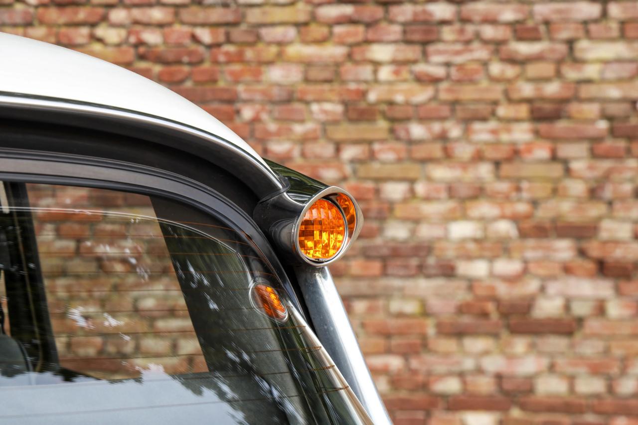1971 Citro&euml;n Citro&euml;n DS21 Berline Automatique &ldquo;Rouge Cornaline&rdquo;