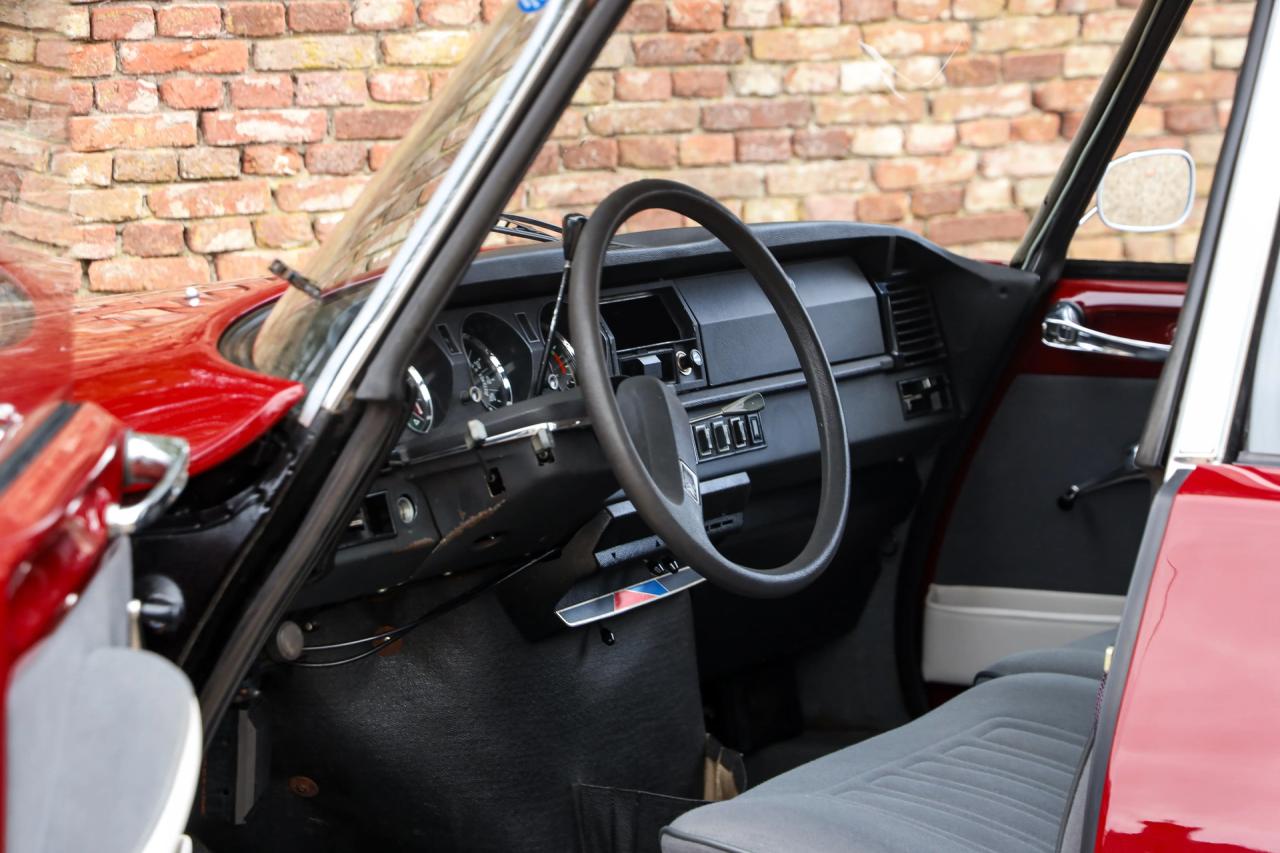 1971 Citro&euml;n Citro&euml;n DS21 Berline Automatique &ldquo;Rouge Cornaline&rdquo;