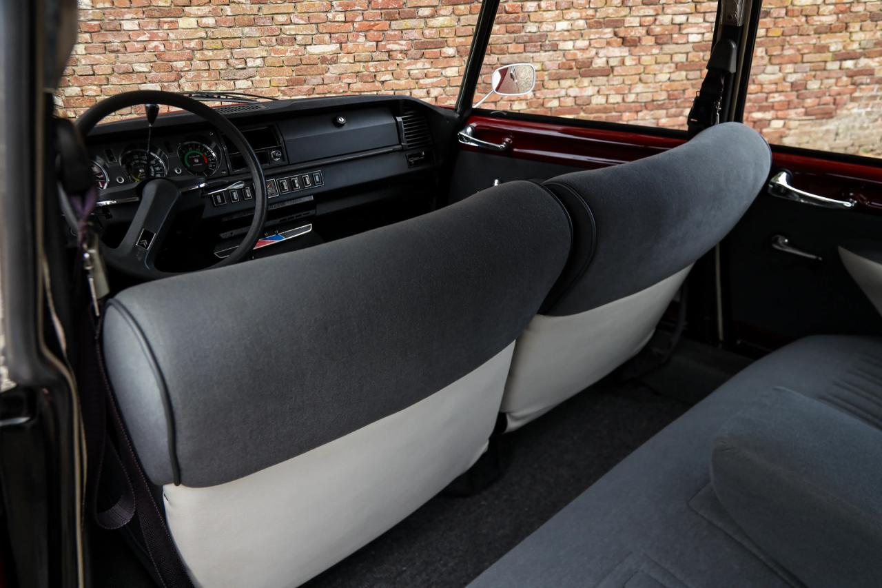1971 Citro&euml;n Citro&euml;n DS21 Berline Automatique &ldquo;Rouge Cornaline&rdquo;