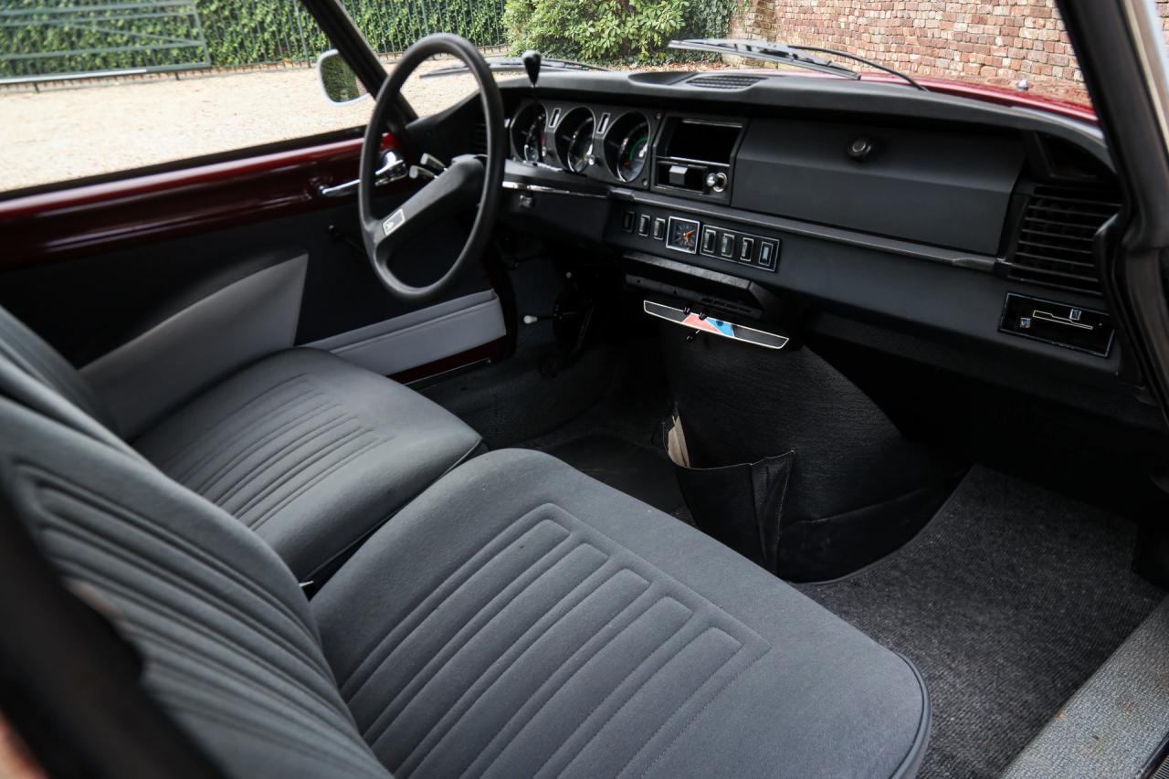 1971 Citro&euml;n Citro&euml;n DS21 Berline Automatique &ldquo;Rouge Cornaline&rdquo;
