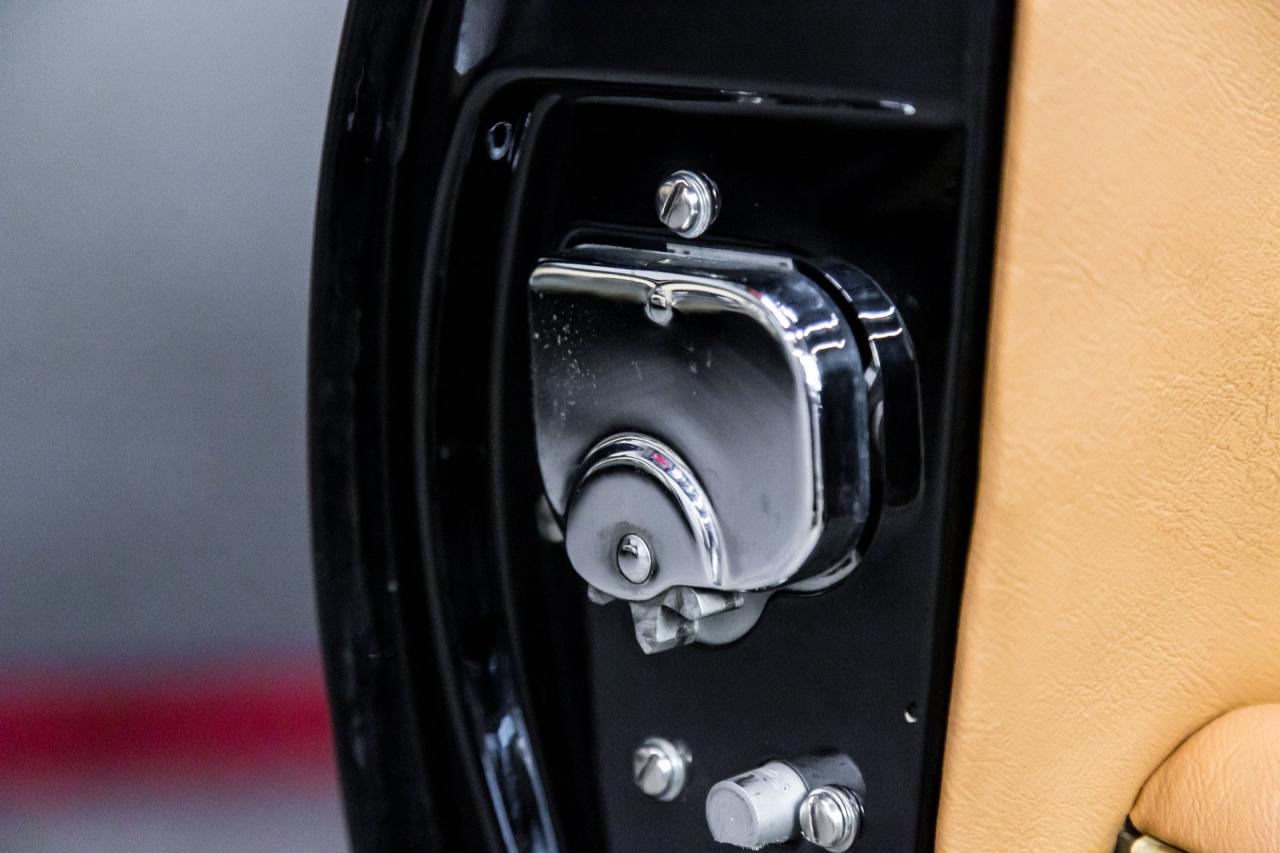 1964 Jaguar XKE COUPE
