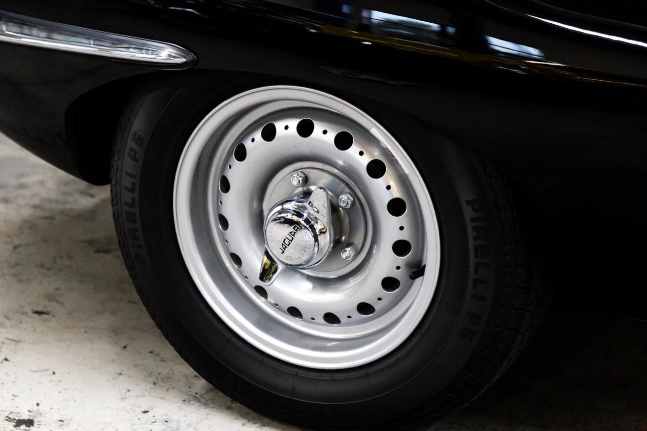 1964 Jaguar XKE COUPE