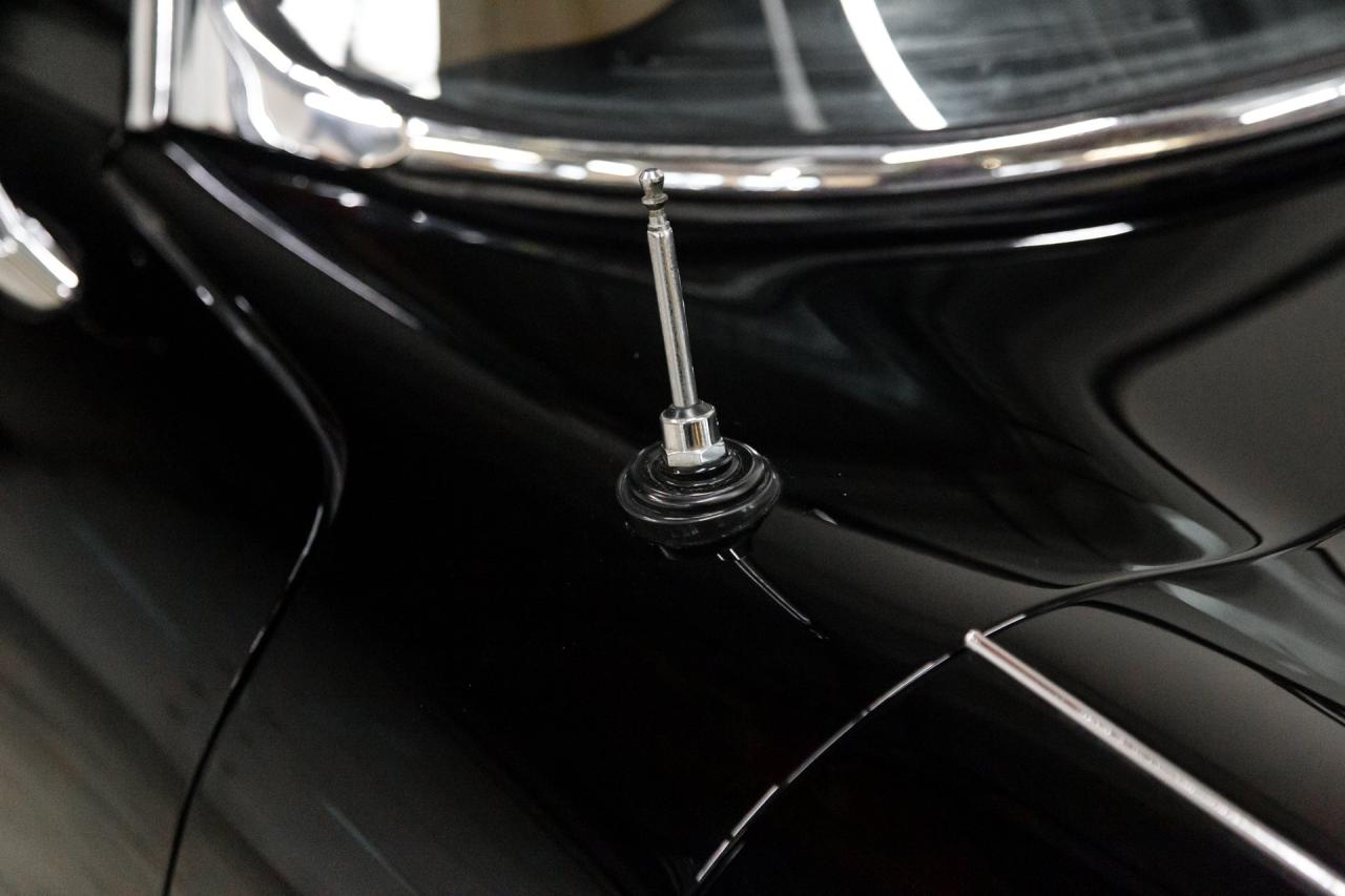 1964 Jaguar XKE COUPE