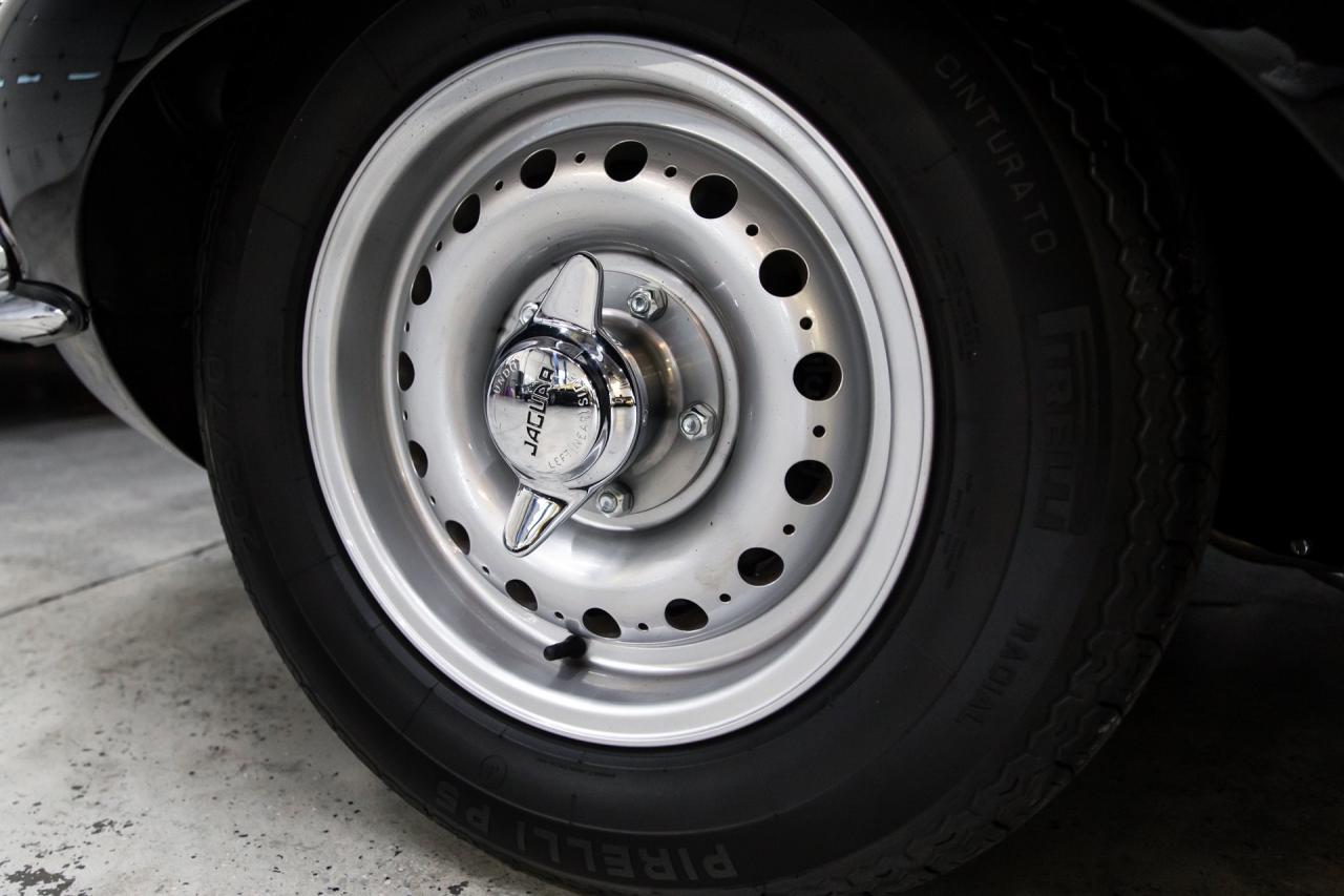 1964 Jaguar XKE COUPE