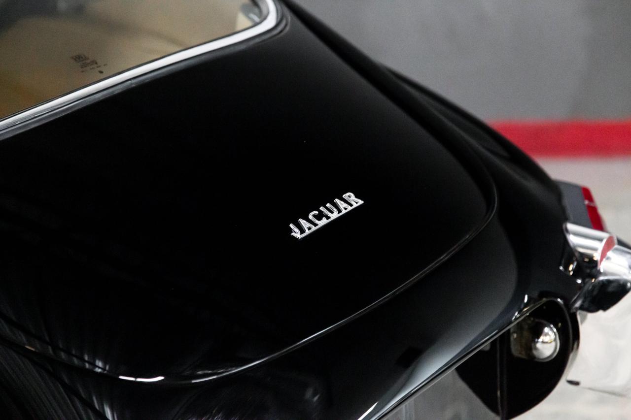1964 Jaguar XKE COUPE