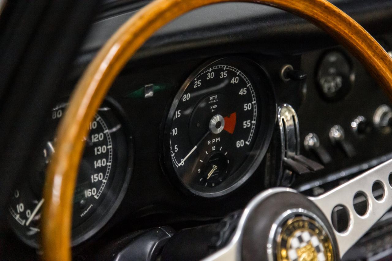 1965 Jaguar E TYPE ROADSTER