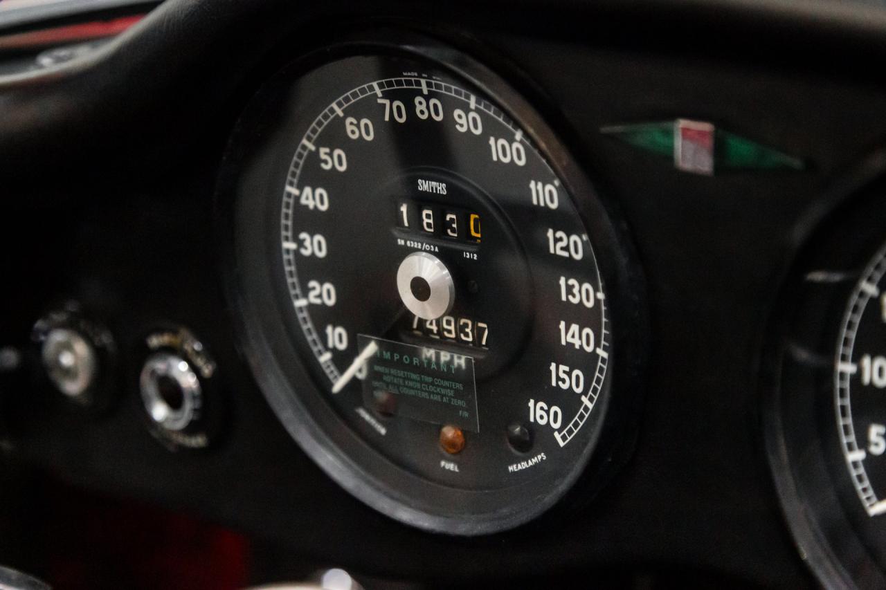 1965 Jaguar E TYPE ROADSTER