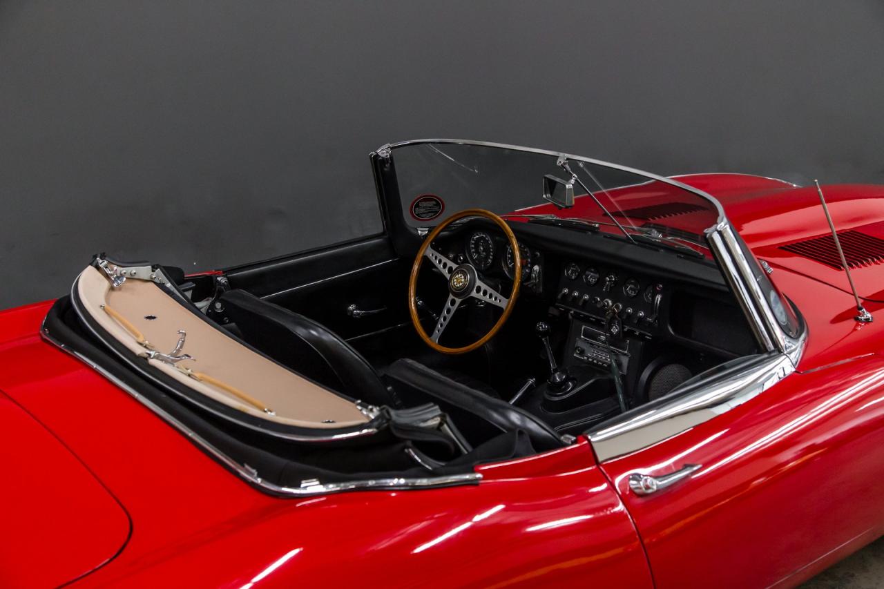 1965 Jaguar E TYPE ROADSTER