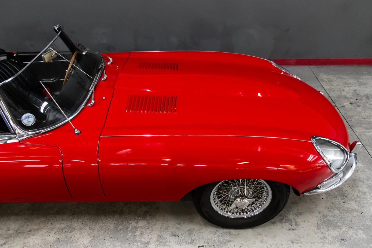 1965 Jaguar E TYPE ROADSTER