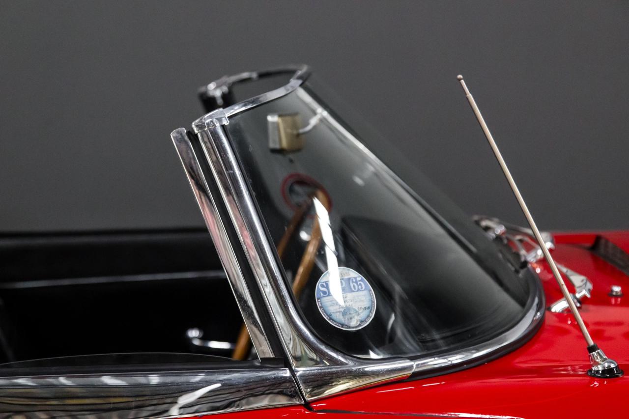 1965 Jaguar E TYPE ROADSTER