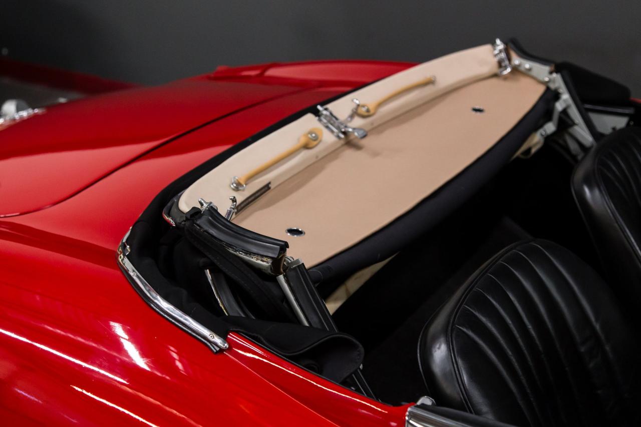 1965 Jaguar E TYPE ROADSTER
