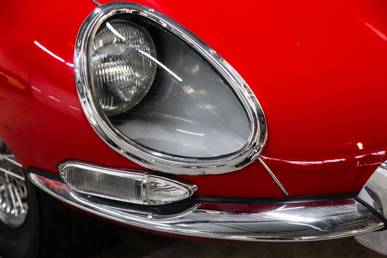 1965 Jaguar E TYPE ROADSTER
