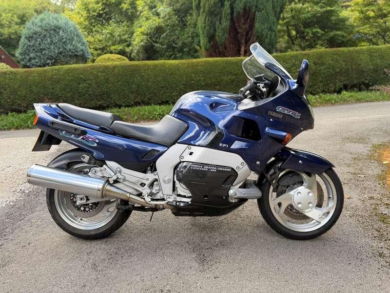1996 Yamaha GTS1000A