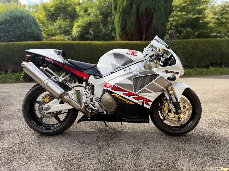 2002 Honda VTR1000 SP-2