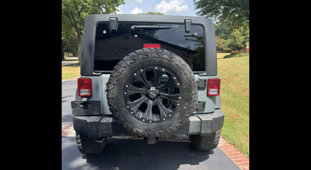 2014 Jeep WRANGLER UNLIMITED SPORT