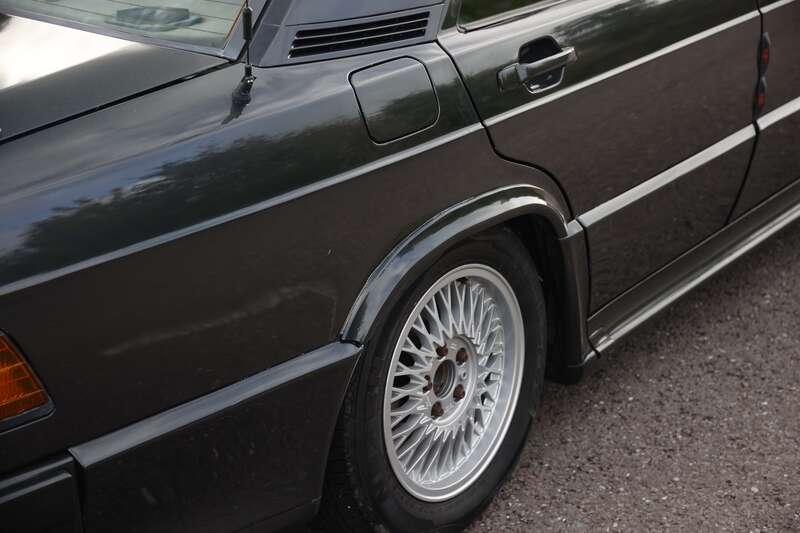 1986 Mercedes - Benz 190E 2.3 16