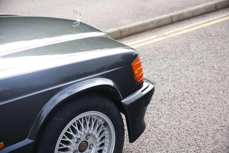 1986 Mercedes - Benz 190E 2.3 16