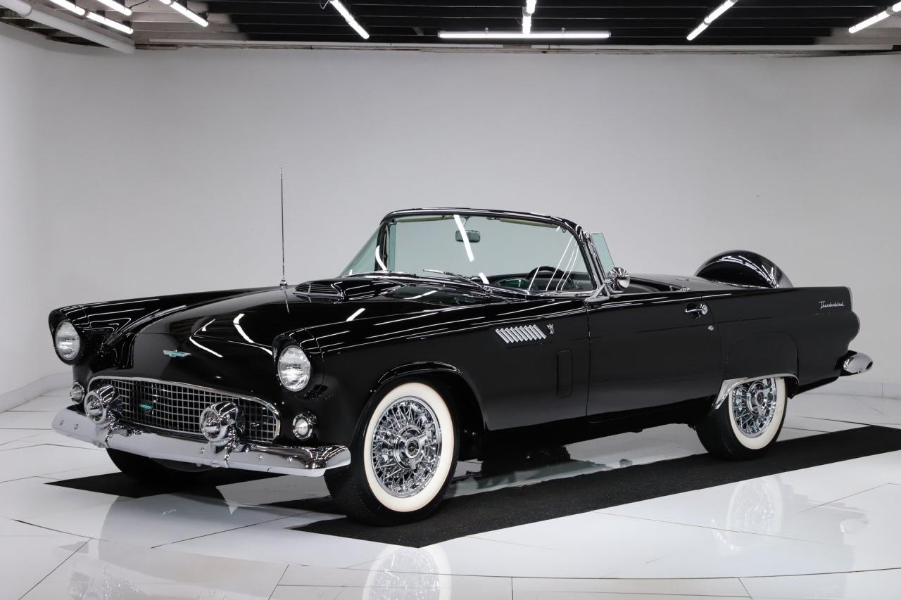 1956 Ford Thunderbird