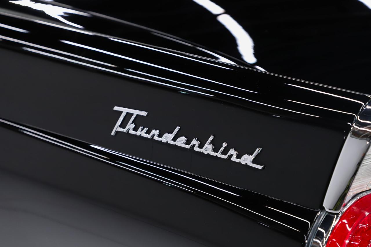 1956 Ford Thunderbird