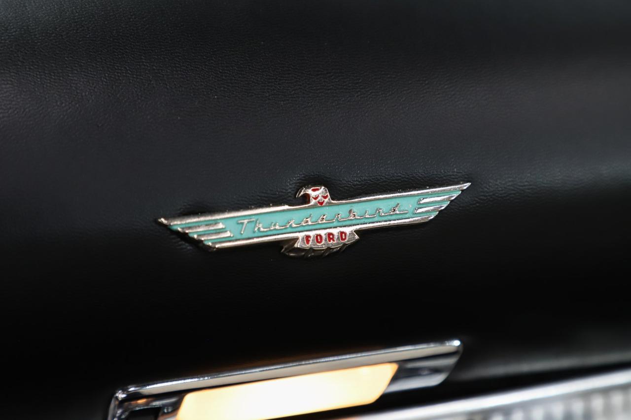 1956 Ford Thunderbird