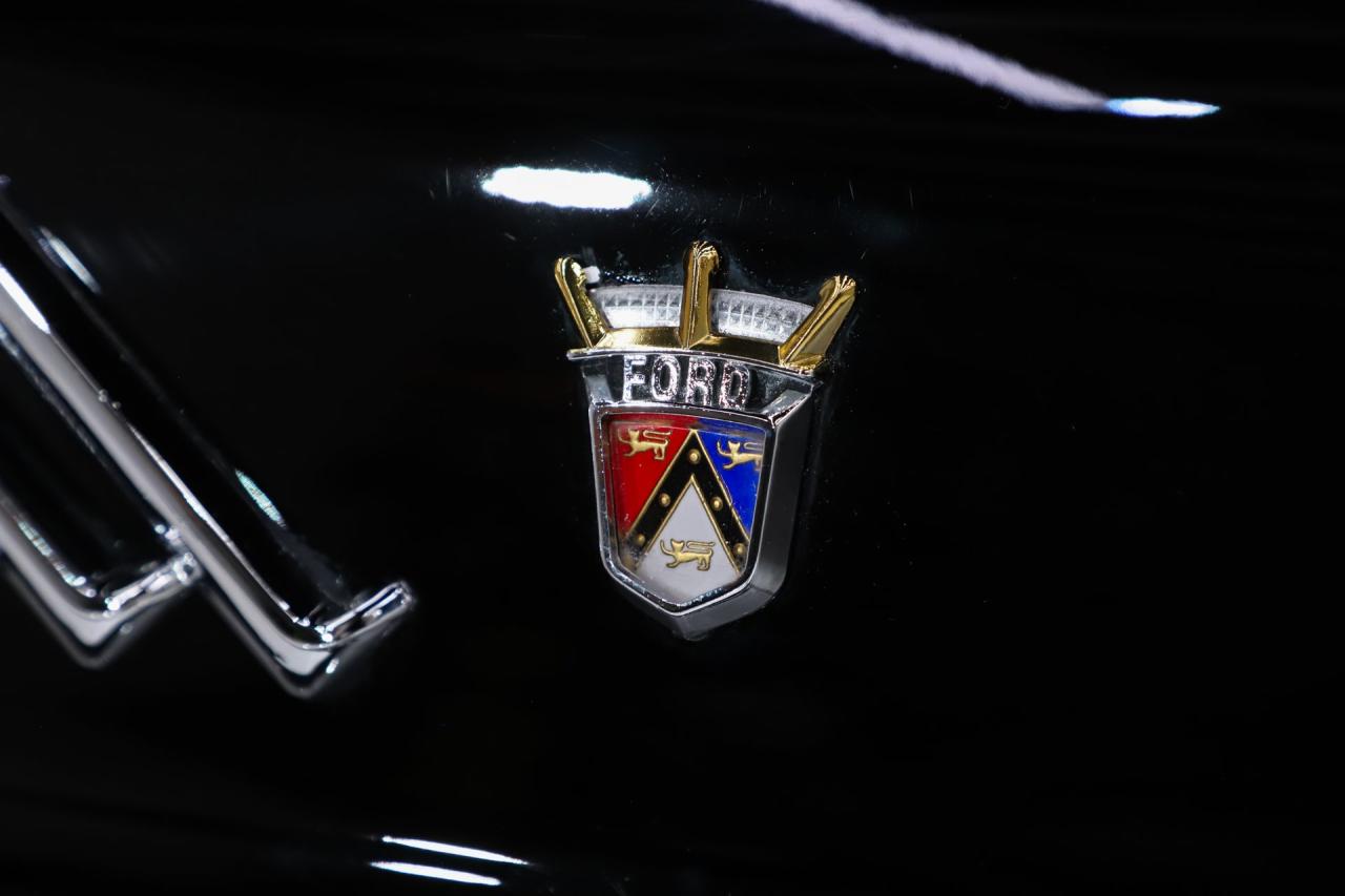 1956 Ford Thunderbird