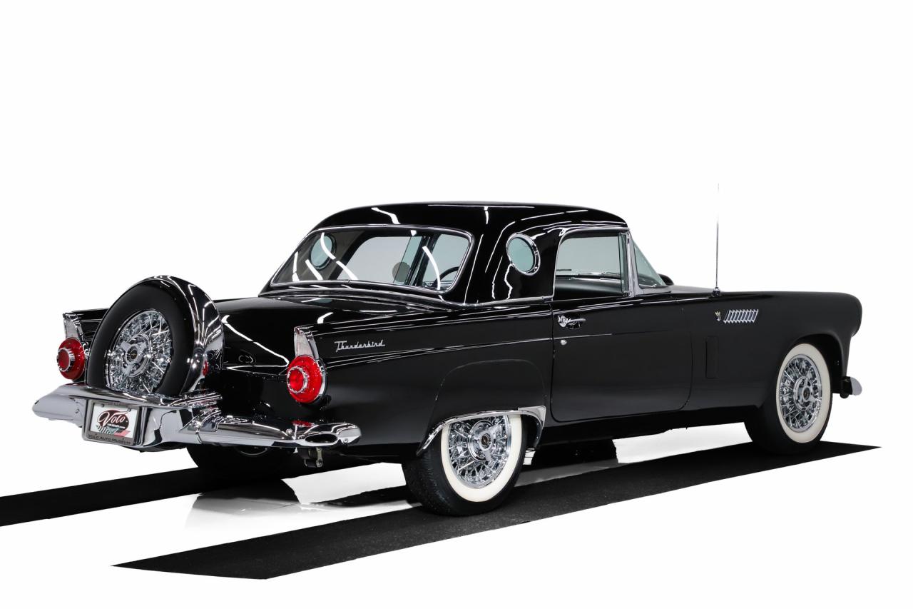 1956 Ford Thunderbird