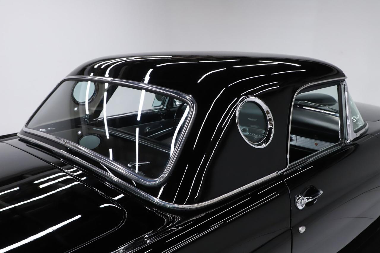 1956 Ford Thunderbird