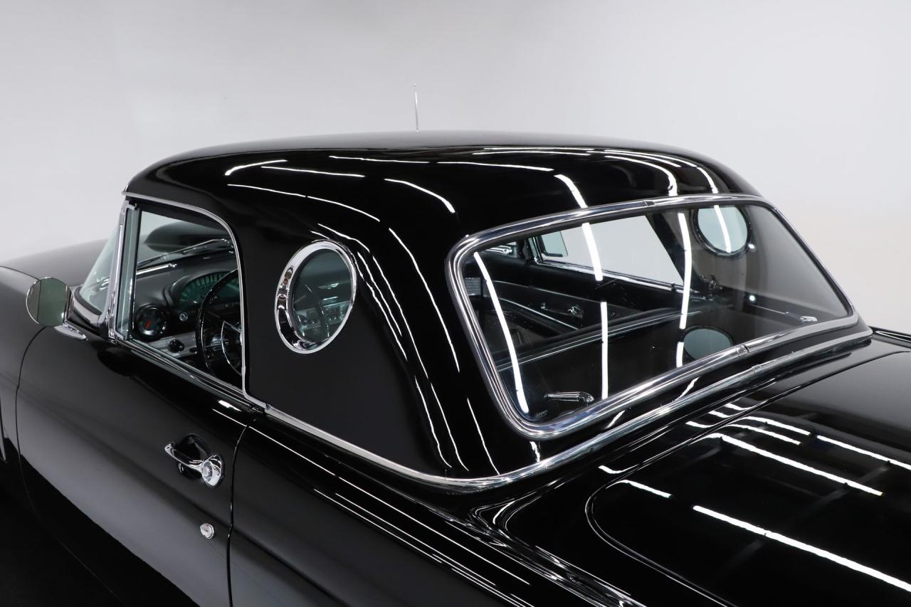 1956 Ford Thunderbird