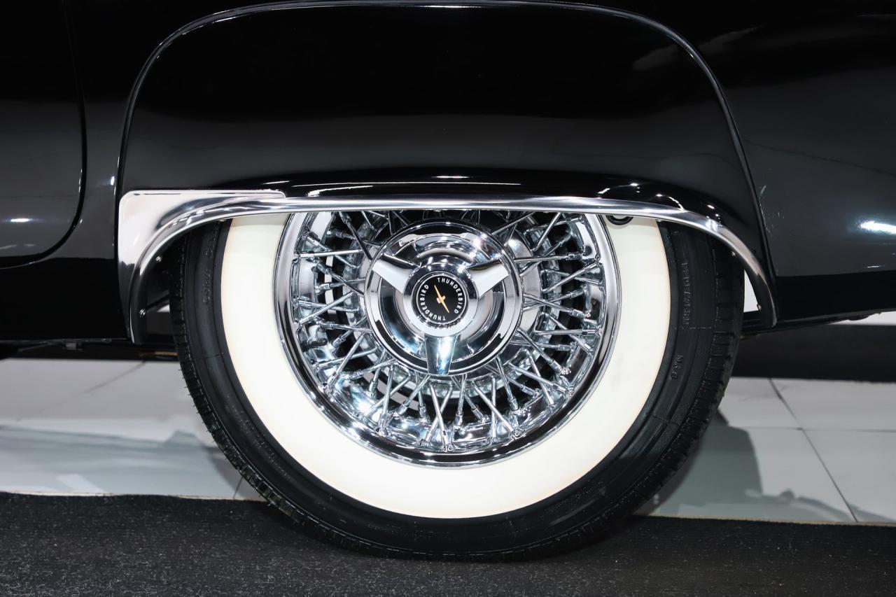 1956 Ford Thunderbird