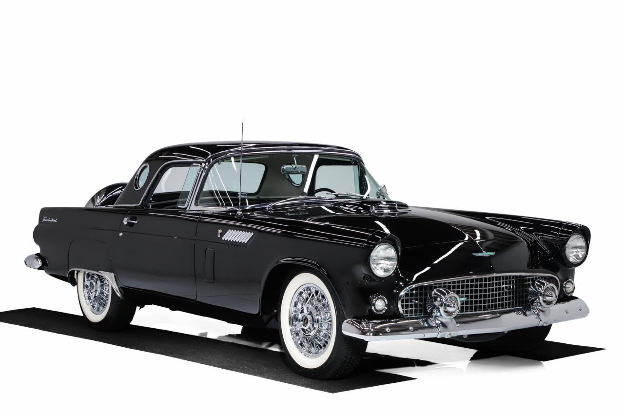 1956 Ford Thunderbird
