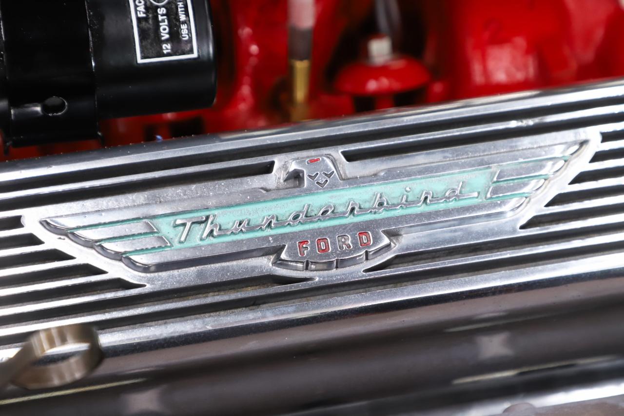 1956 Ford Thunderbird